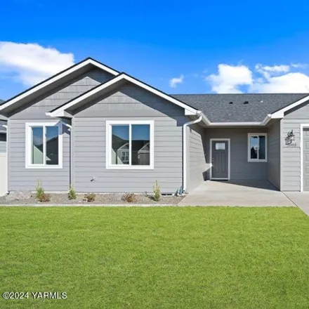 Buy this 4 bed house on unnamed road in Yakima, WA 98908