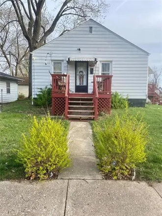 Buy this 2 bed house on 491 West Mc Casland Avenue in East Alton, Madison County