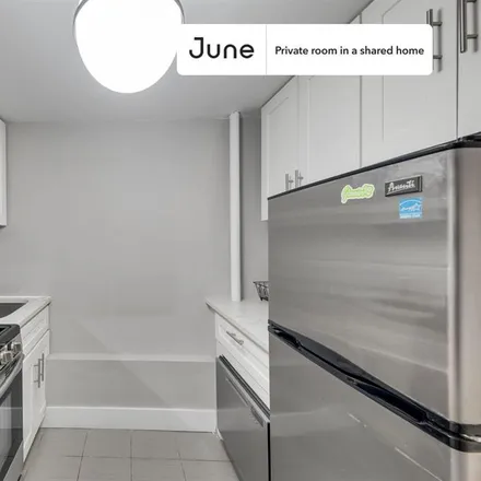 Rent this 1 bed room on 94 Saint Mark's Place in New York, NY 10009