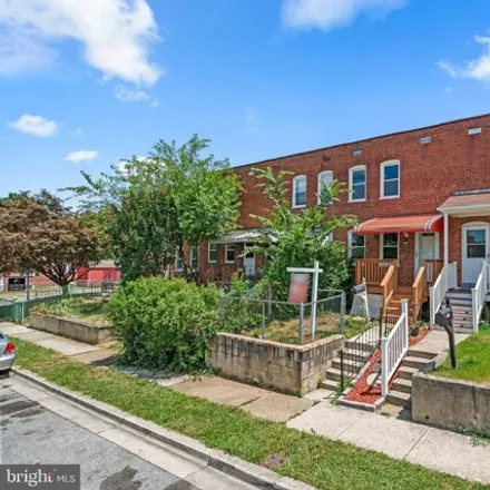 Image 2 - 5309 Wasena Ave, Brooklyn, Maryland, 21225 - Townhouse for sale