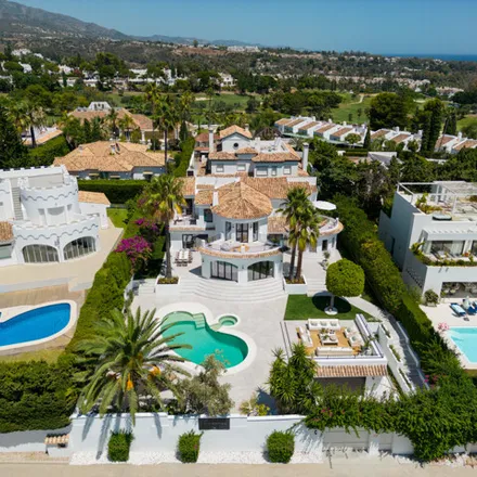 Image 3 - Avenida Valle Del Golf, 6A, 29660 Marbella, Spain - House for sale