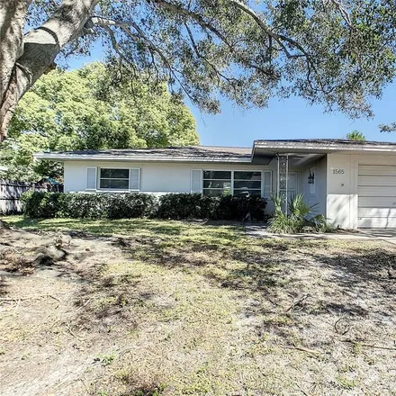 Buy this 3 bed house on 86 South Fredrica Avenue in Clearwater, FL 33756