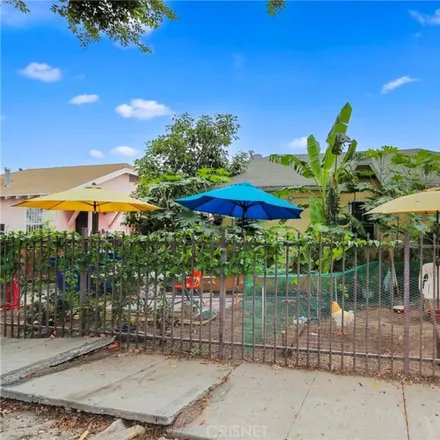 Image 2 - 731 East 84th Street, Los Angeles, CA 90001, USA - Duplex for sale