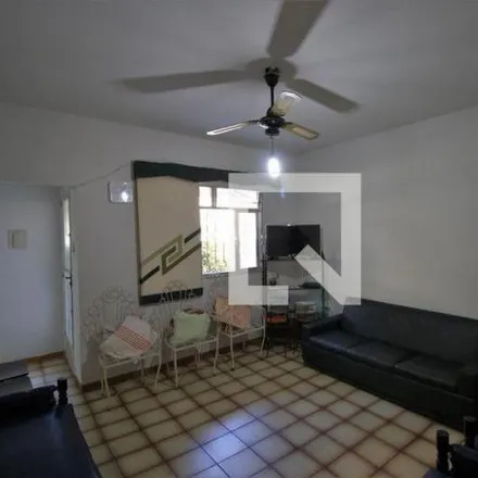 Rent this 3 bed house on Rua Paulo Freitas in Antonina, São Gonçalo - RJ