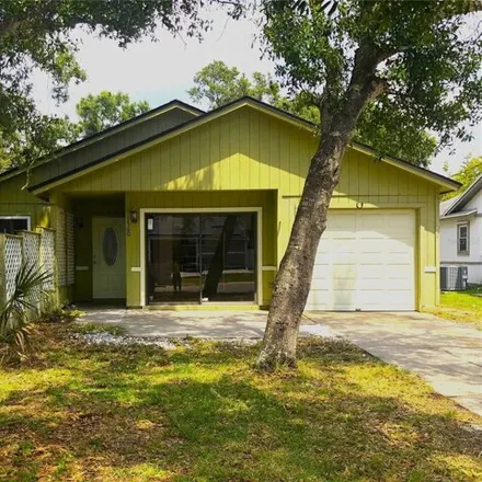 Rent this 3 bed house on 1588 Oak Park Avenue in Sarasota, FL 34237