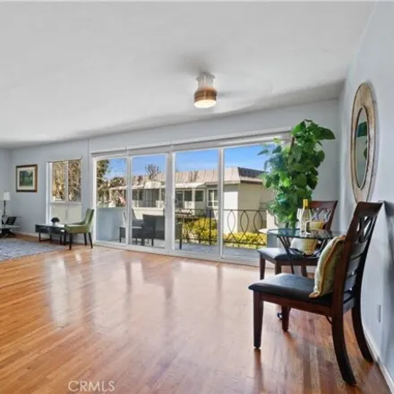 Image 6 - 5180 Atherton Street, Long Beach, CA 90815, USA - Apartment for sale