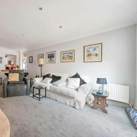 Image 5 - Glenburnie Road, London, SW17 7NE, United Kingdom - House for sale