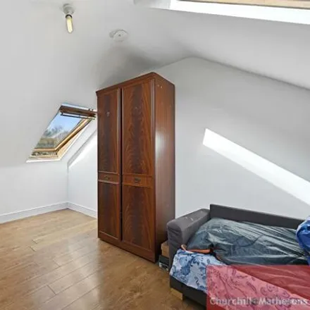 Image 7 - West Ella Road, London, NW10 9PX, United Kingdom - Apartment for sale