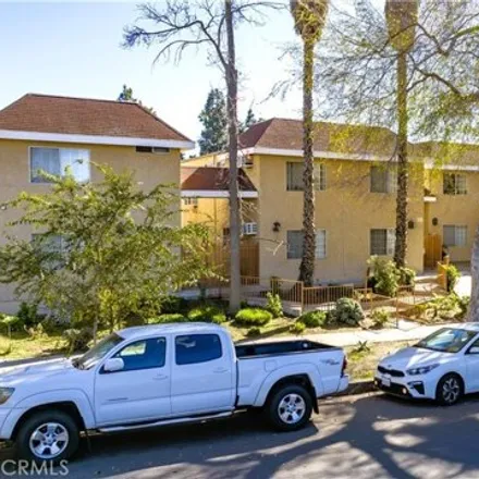 Buy this 54 bed townhouse on 1160 Elm Avenue in Glendale, CA 91201