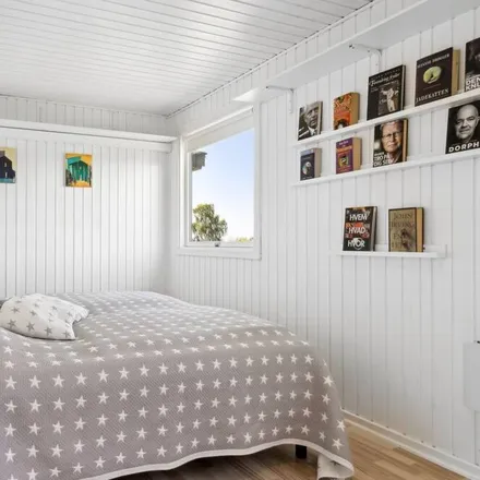 Rent this 2 bed house on Rønde Bakker in 8410 Rønde, Denmark