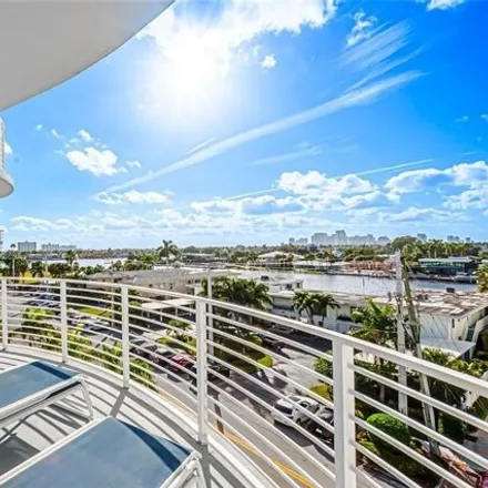 Buy this 3 bed condo on 550 Bayshore Drive in Birch Ocean Front, Fort Lauderdale