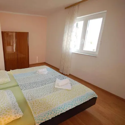Image 6 - 51512 Njivice, Croatia - Apartment for rent