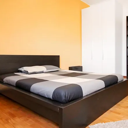 Image 3 - Viale Sondrio 7, 20124 Milan MI, Italy - Room for rent