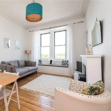 Rent this 2 bed apartment on 18 Broughton Road in City of Edinburgh, EH7 4EG