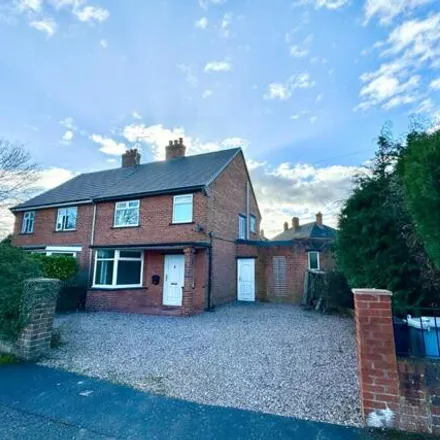 Rent this 3 bed duplex on Whitlow Avenue in Nantwich, CW5 7BW