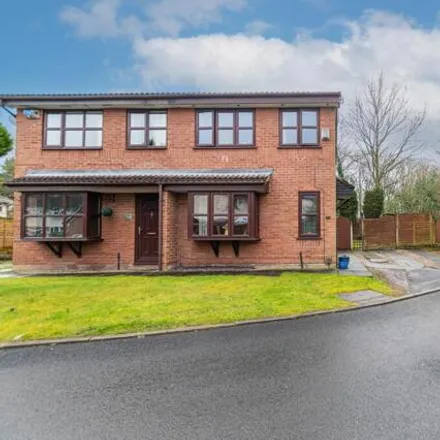 Buy this 3 bed duplex on Bramshill Close in Gorse Covert, Warrington