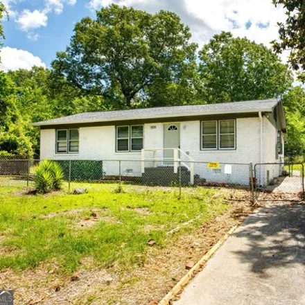 Rent this 3 bed house on Williamson Road in Macon, GA 31205