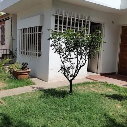 Buy this 3 bed house on Doctor José Pizarro 986 in Residencial Vélez Sársfield, Cordoba