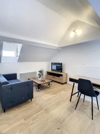 Rent this studio apartment on 1 Rue Vulfran Warmé in 80000 Amiens, France