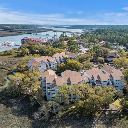 Buy this 2 bed condo on Paddle Boat Lane in Hilton Head Island, SC