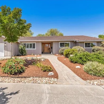 Image 1 - 123 Briarwood Way, Los Gatos, California, 95032 - House for sale
