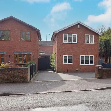 Buy this 4 bed house on Newcastle Road in Stone, Gloucestershire