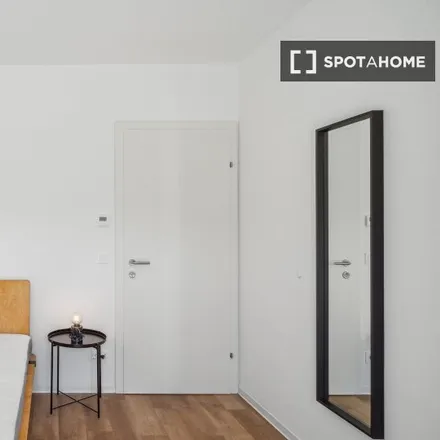 Rent this 2 bed room on Stahl Eberhardt in Waagner-Biro-Straße 117, 8020 Graz