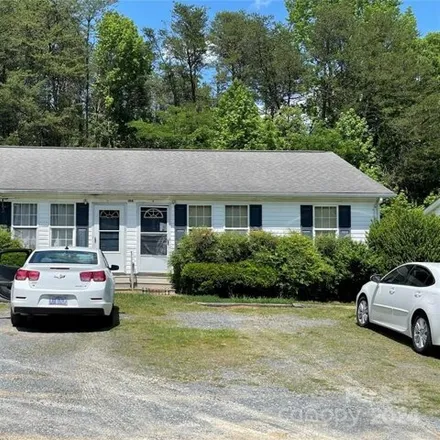 Buy this 4 bed house on 320 Foster Lane in Dogwood Acres, Salisbury
