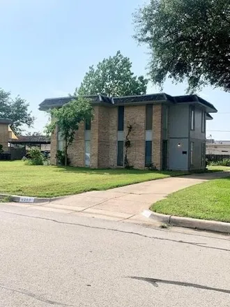 Rent this 2 bed house on 6240 Wheaton Drive in Fort Worth, TX 76133