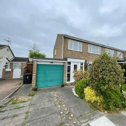 Buy this 3 bed duplex on Caistor Drive in Hartlepool, TS25 2QR