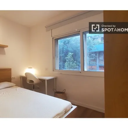 Rent this 4 bed room on Avinguda de Josep Tarradellas in 120, 08001 Barcelona