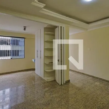 Rent this 2 bed apartment on Shopping Cidade in Rua dos Tupis 337, Centro