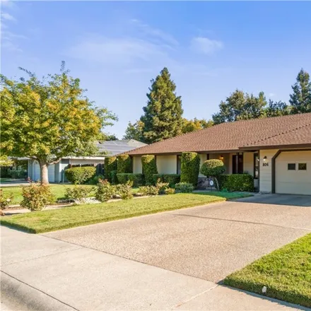 Image 3 - 806 Brandonbury Lane, Chico, CA 95926, USA - House for sale