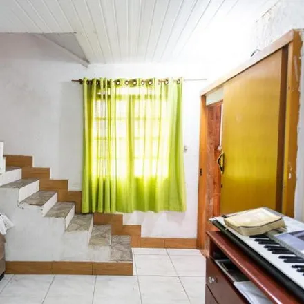 Rent this 3 bed house on Rua Artur Barca in Bussocaba, Osasco - SP