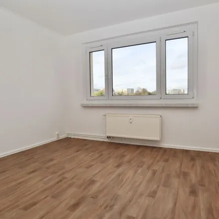 Rent this 2 bed apartment on Max-Müller-Straße 52 in 09123 Chemnitz, Germany