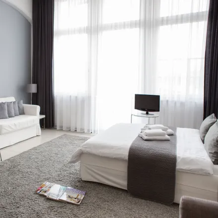 Rent this 2 bed apartment on Paul-List-Straße 26 in 04103 Leipzig, Germany
