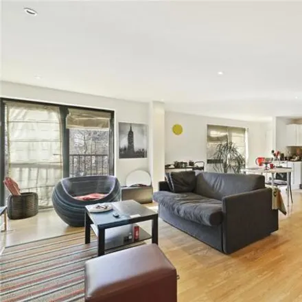 Rent this 1 bed apartment on Knead a Little Love in 253 Bethnal Green Road, London