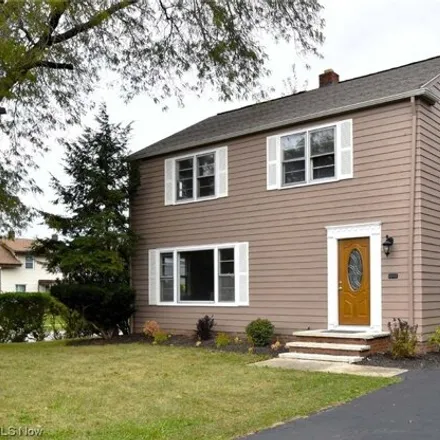 Buy this 3 bed house on Congregation K'hal Yereim in 1771 South Taylor Road, Cleveland Heights