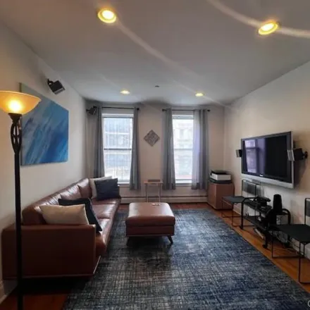 Image 2 - 2098 Frederick Douglass Boulevard, New York, NY 10026, USA - Apartment for rent