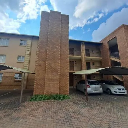 Image 4 - 3rd Road, Derdepoort Tuindorp, Pretoria, 0151, South Africa - Apartment for rent