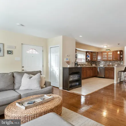 Image 8 - 7112 Valley Avenue, Philadelphia, PA 19128, USA - Townhouse for sale