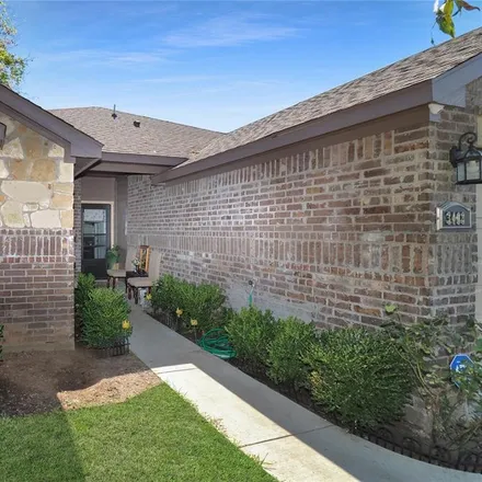 Image 2 - 2201 Bishop Street, Fort Worth, TX 76105, USA - House for sale