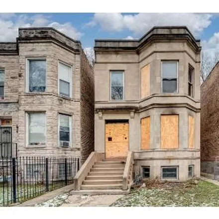 Buy this 5 bed apartment on 5433 South Carpenter Street in Chicago, IL 60609