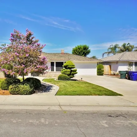 Buy this 3 bed house on 2982 Aspen Street in Hanford, CA 93230