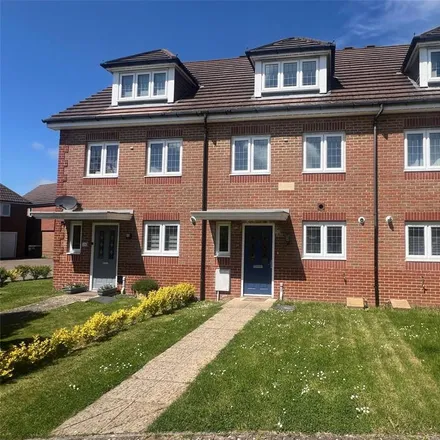 Rent this 3 bed townhouse on Tiger Moth Close in Lee-on-the-Solent, PO13 8FU