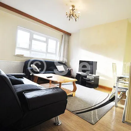 Rent this 3 bed apartment on Linale House in Cavendish Street, London