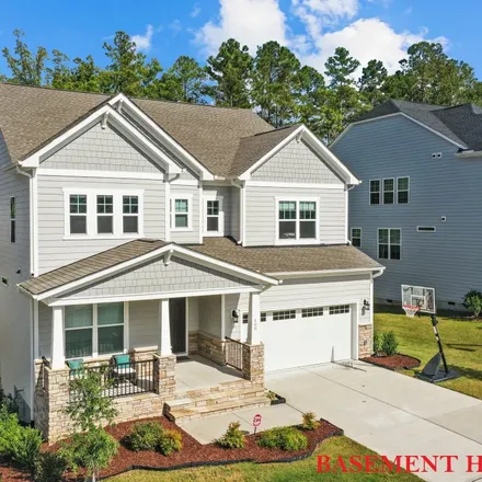 Buy this 5 bed loft on 400 White Iris Loop in Cary, NC 27519