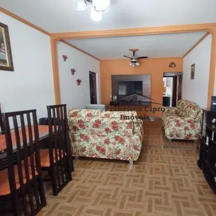 Buy this 3 bed house on Rua Faustino Moreira in Vila Eliana Maria, Guaratinguetá - SP
