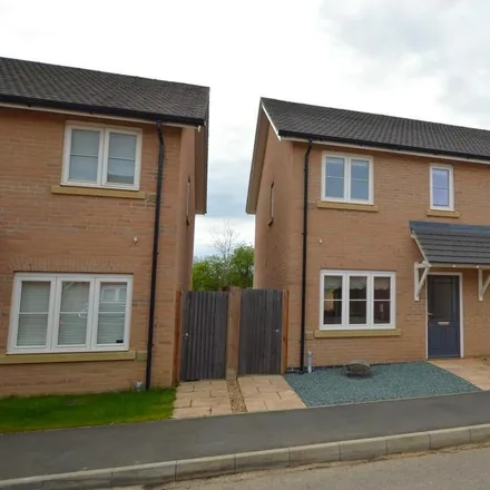 Rent this 2 bed duplex on Catmose Farm in Spinney Hill, Oakham