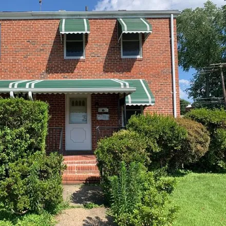 Rent this 3 bed house on 8501 Willow Oak Road in Parkville, MD 21234